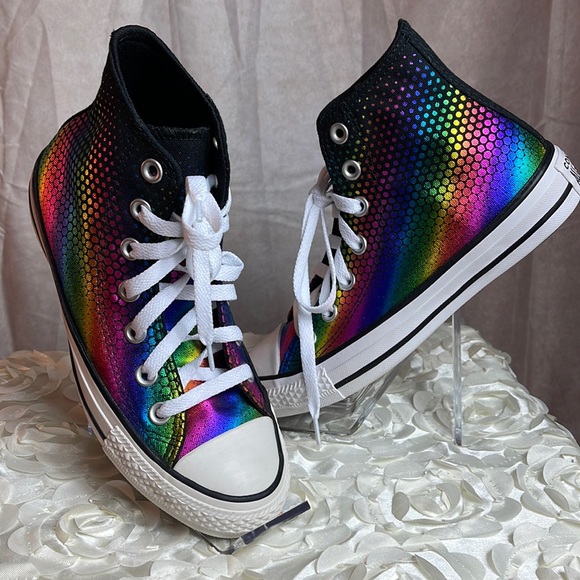 Women’s Converse Chucks brand new size 5 - Picture 1 of 7